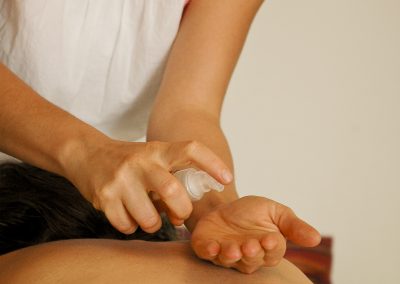 massage polynésien: huile des îles